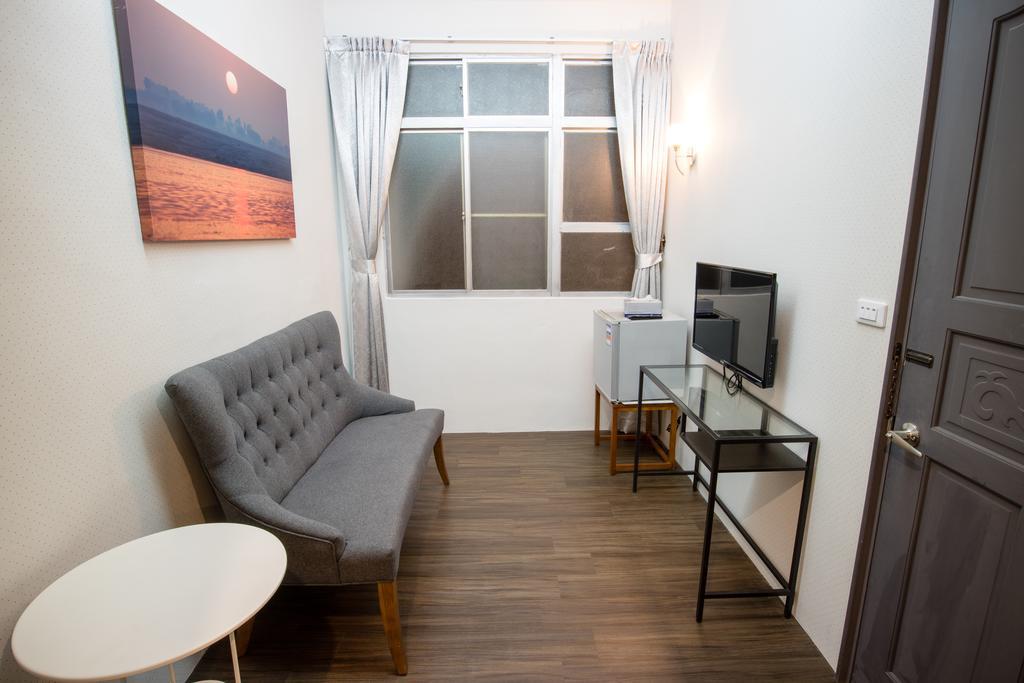 Cozy Cozy Hostel Tainan Luaran gambar