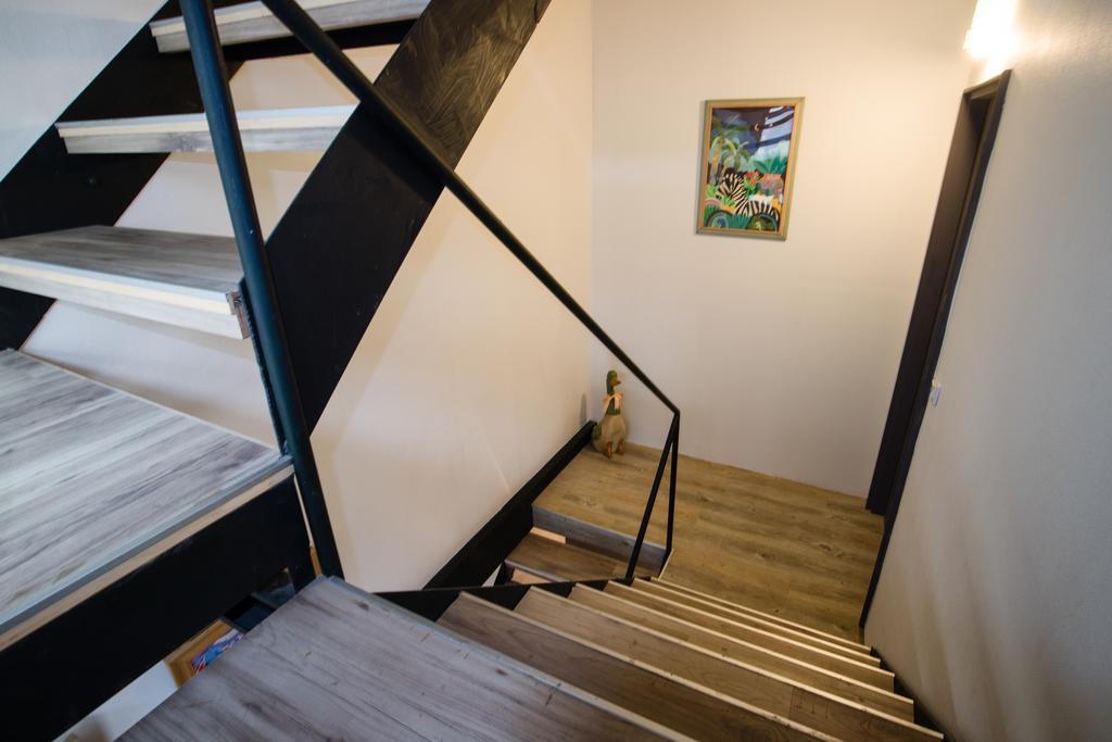 Cozy Cozy Hostel Tainan Luaran gambar